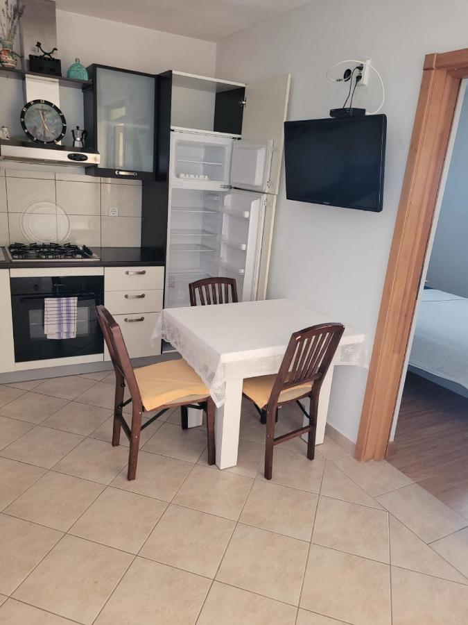 Mala Vila Seline Exterior foto