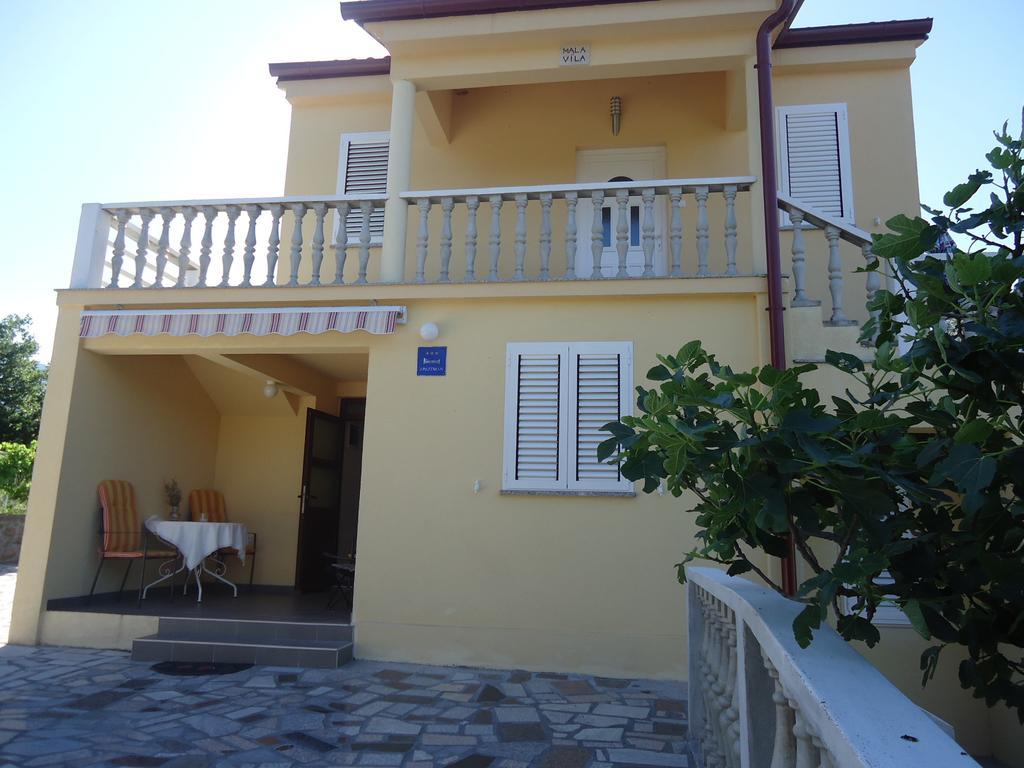 Mala Vila Seline Quarto foto